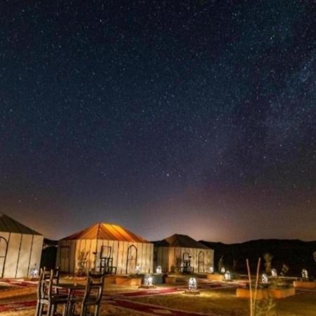 Merzouga Lovely Luxury Camp מראה חיצוני תמונה
