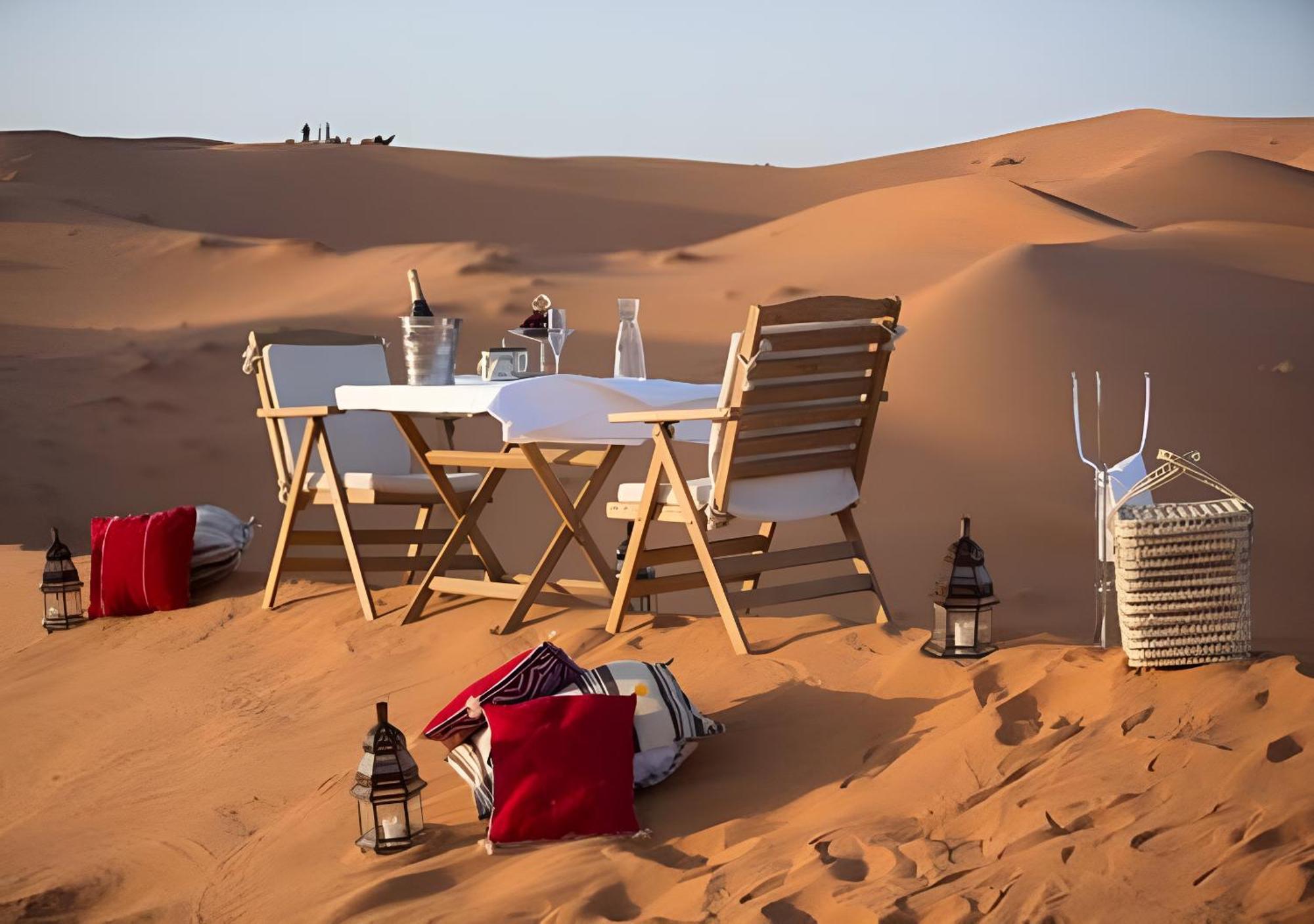 Merzouga Lovely Luxury Camp מראה חיצוני תמונה