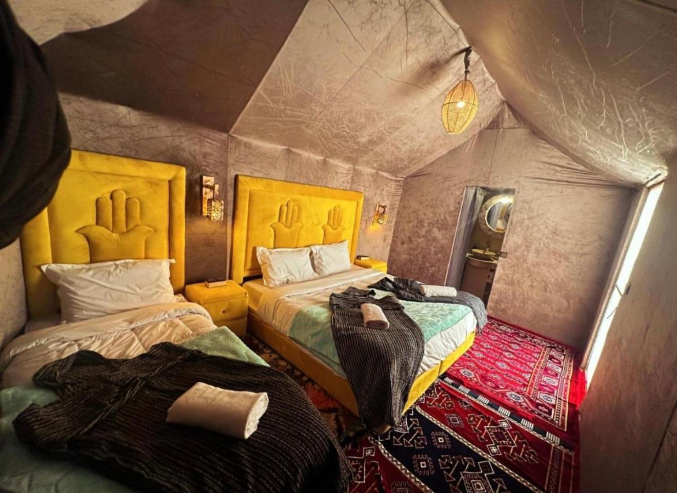 Merzouga Lovely Luxury Camp מראה חיצוני תמונה